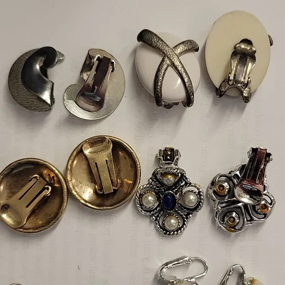 Vintage Earrings & Shoe Clips - Picture 4 of 6